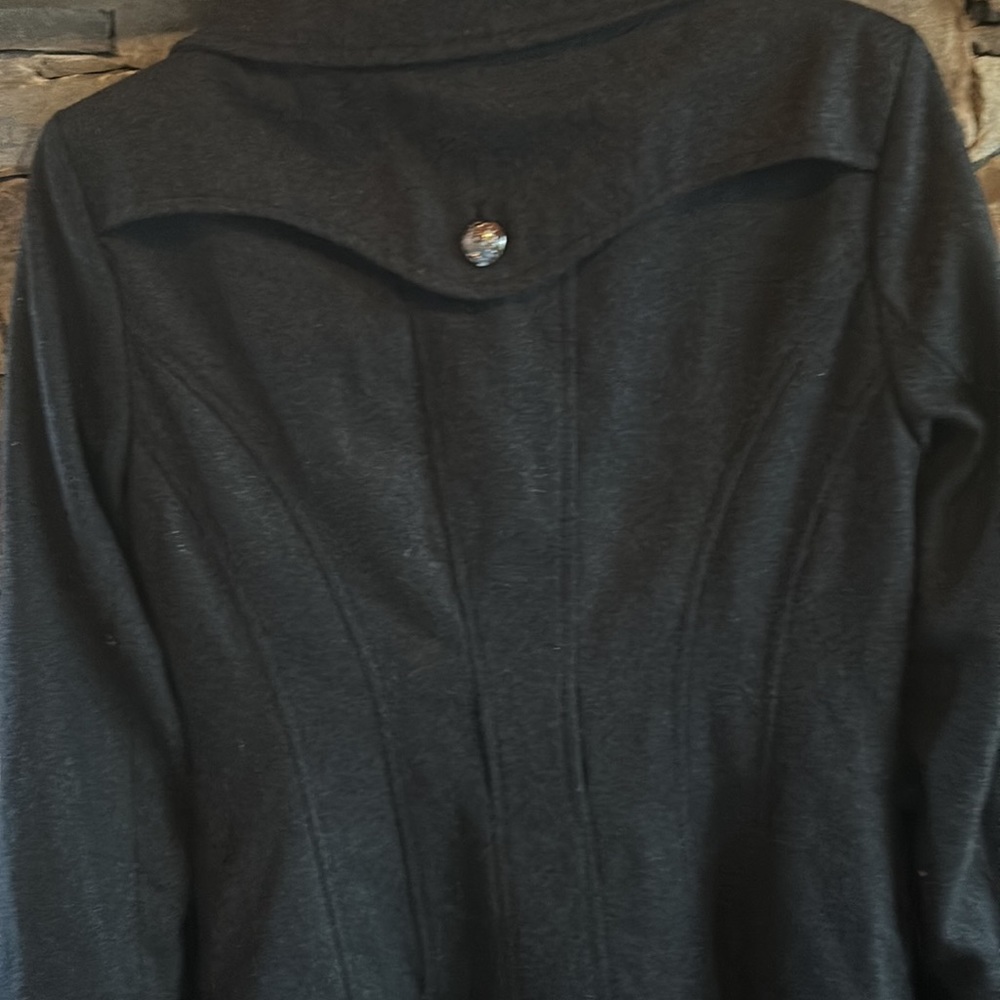 Guess Gray Wool Double Breasted Medium Coat; Fully Lined; Silver Buttons; NWOT - Picture 6 of 12